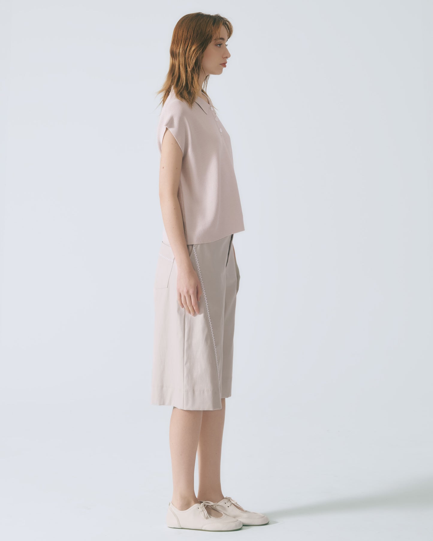 蕾絲切線五分寬褲(淺灰)