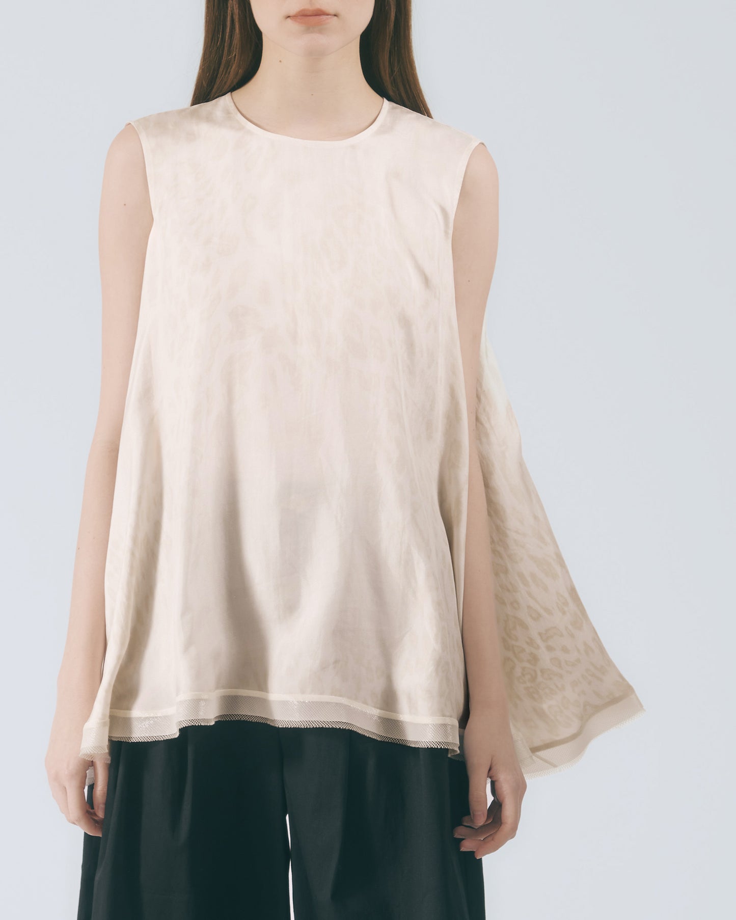 寬擺圓領無袖上衣 (粉豹)