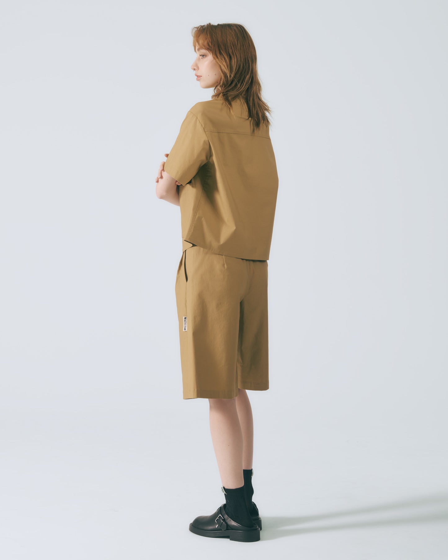 A字活褶五分褲 (棕色)