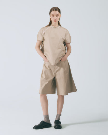 斜肩蕾絲立體輪廓上衣 (卡其)