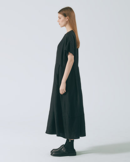 拼接打摺寬袖長洋裝(黑色)