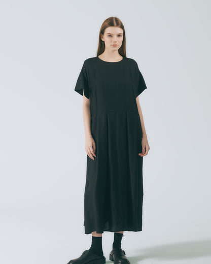 拼接打摺寬袖長洋裝(黑色)