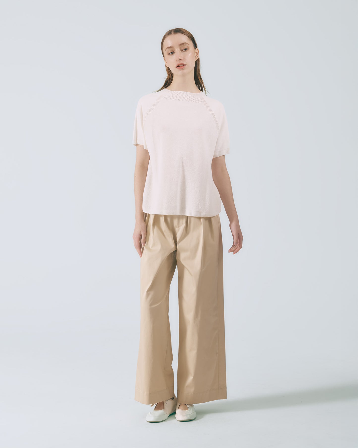 一體成型拉克蘭針織上衣