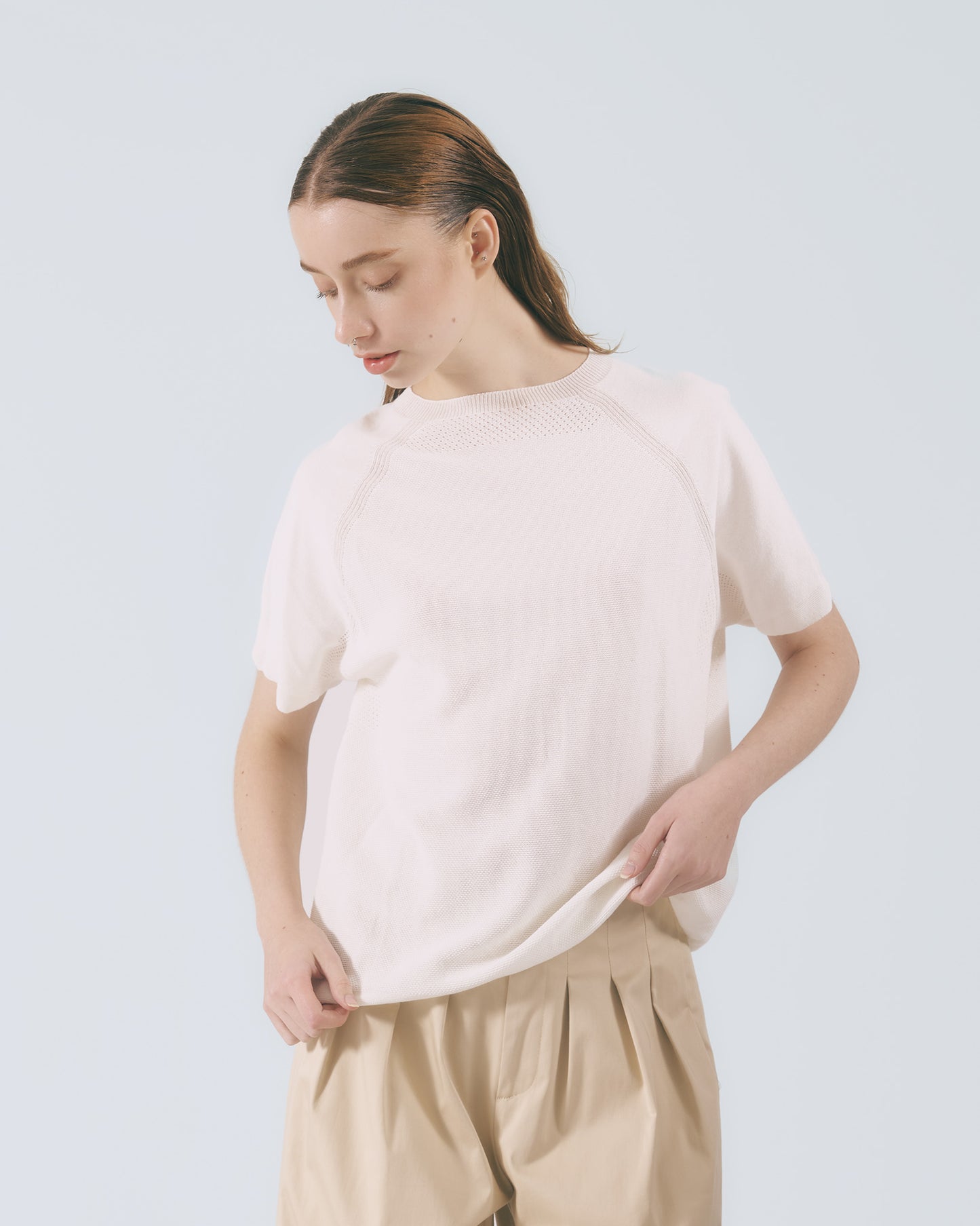 一體成型拉克蘭針織上衣