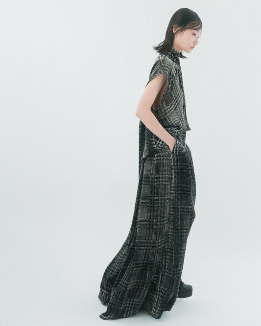 Plaid velvet shrunken turtleneck top