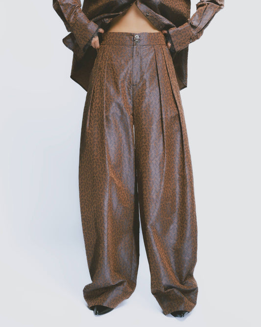 Vintage embroidered pleated balloon pants 