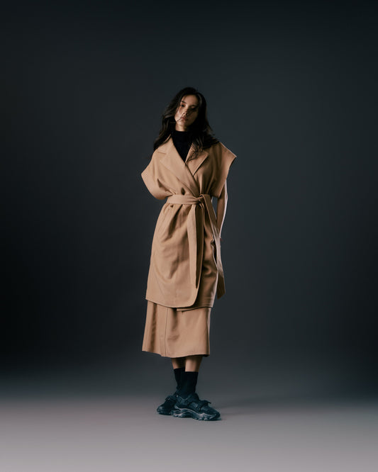 Cut-edge woolen tie coat