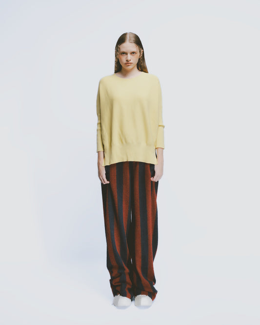 One-piece wide-sleeved crew neck top (yellow) 